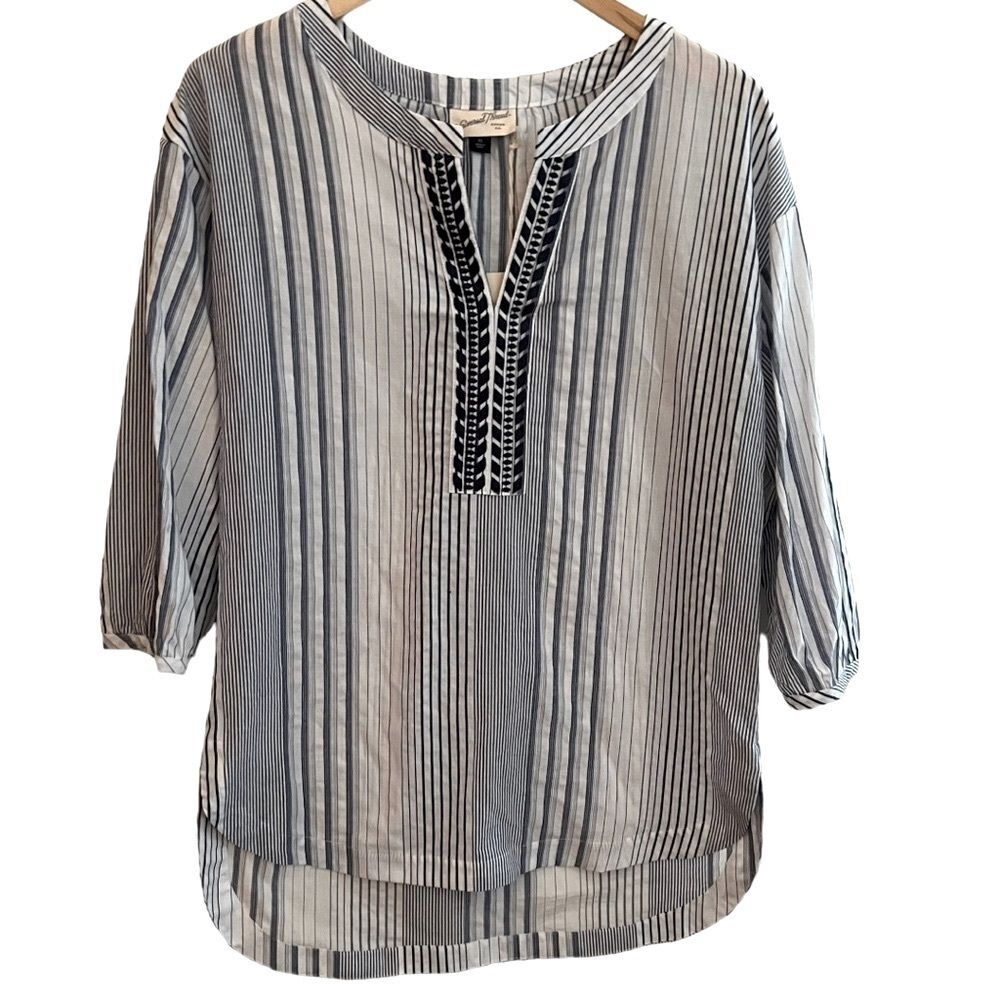 Linen-look Boho embroidered tunic size XS blue & white Universal Thread NWT🏷